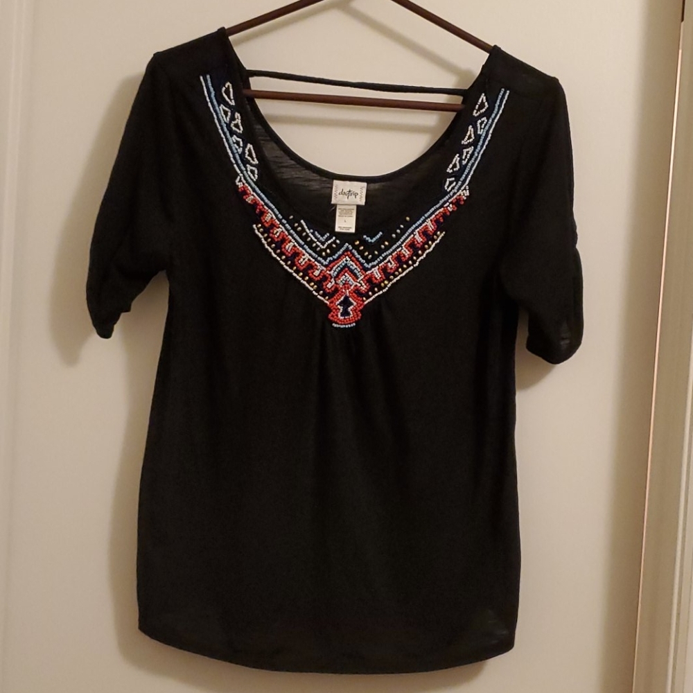 Day Trip sequen black shirt